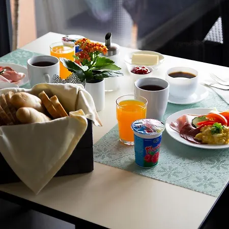 Cafe Na Svahu 4*